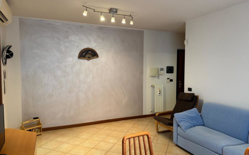 San Martino in Strada, 2 locali mq 70 con box