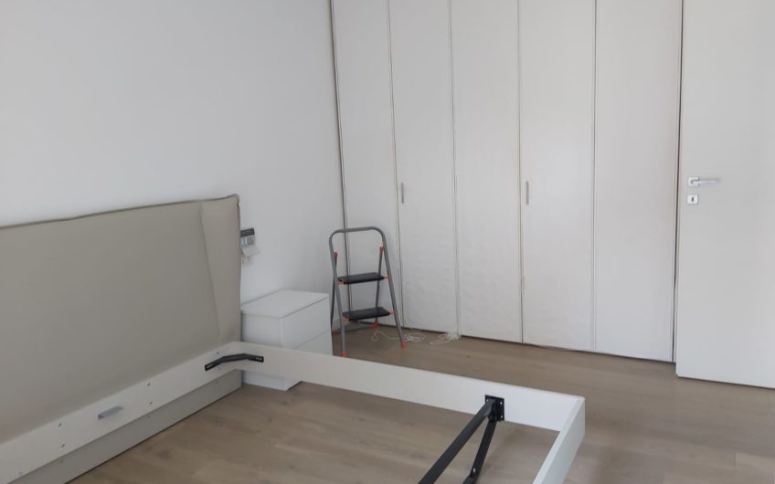 Zelo Buon Persico, 3 locali con box in zona residenziale