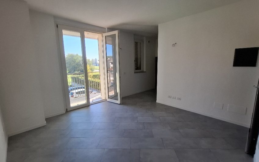 Ossago Lodigiano, come nuovo 2 locali con cantina