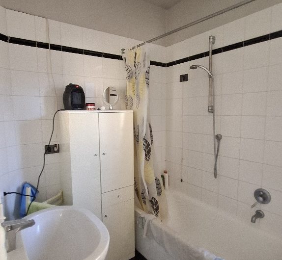 Lodi, ad.nze stazione e centro, ampio bilocale arredato