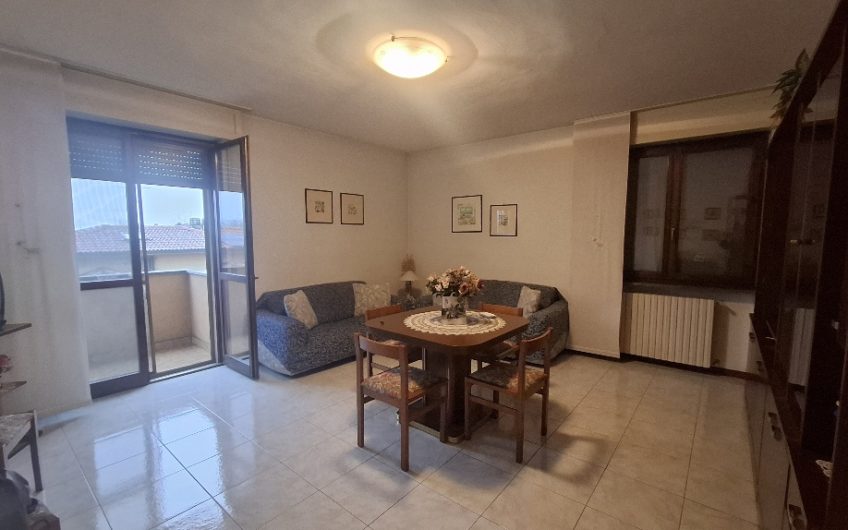 San Martino in Strada, Via Don Sturzo,3 locali con cantina e box