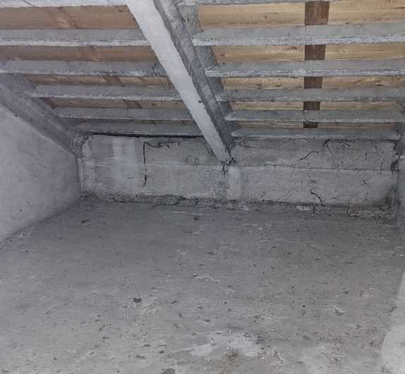 Lodi, Zona Revellino, 2 locali da ristrutturare