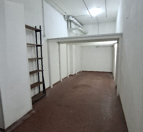 Affitto box auto soppalcato, Lodi Zona Torre Zucchetti